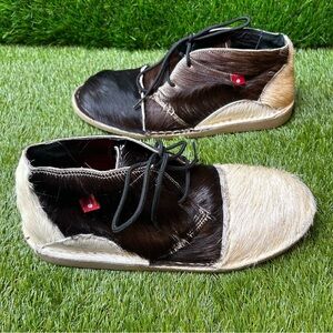 RARE Oliberte Shasa Goat‎ Hair Chukka Boots/Size 8.5.